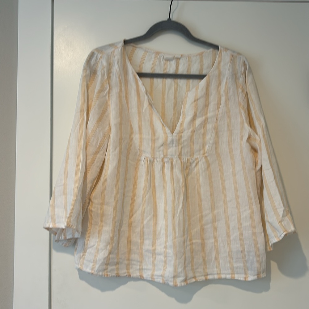 Gap beachy airy 3/4 sleeve yellow and white striped shirt - linen rayon blend